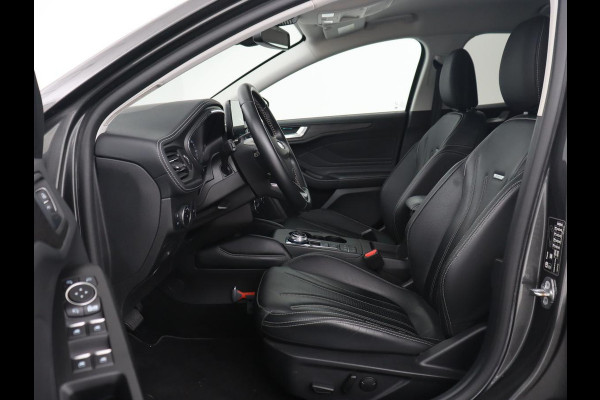 Ford Focus 1.5 EcoBoost Vignale | Leder | Head-Up | Stoel & stuurverwarming | Adaptive cruise | Park Assist | B&O Sound | Carplay | Dodehoek detectie | Full LED