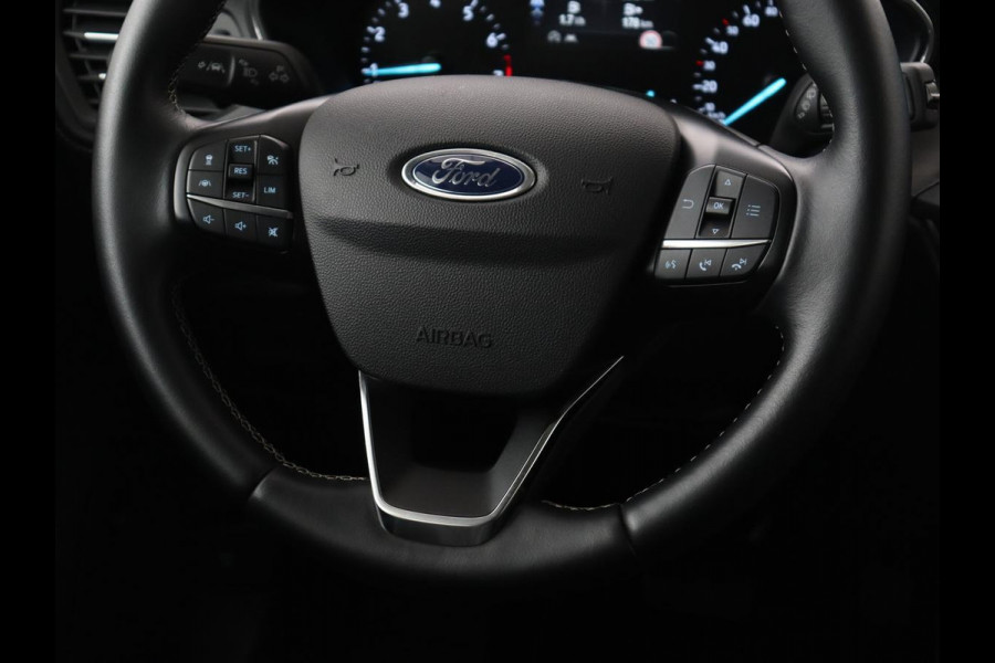 Ford Focus 1.5 EcoBoost Vignale | Leder | Head-Up | Stoel & stuurverwarming | Adaptive cruise | Park Assist | B&O Sound | Carplay | Dodehoek detectie | Full LED