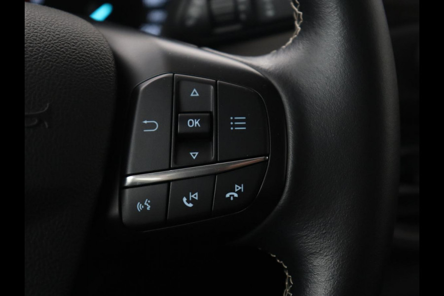 Ford Focus 1.5 EcoBoost Vignale | Leder | Head-Up | Stoel & stuurverwarming | Adaptive cruise | Park Assist | B&O Sound | Carplay | Dodehoek detectie | Full LED