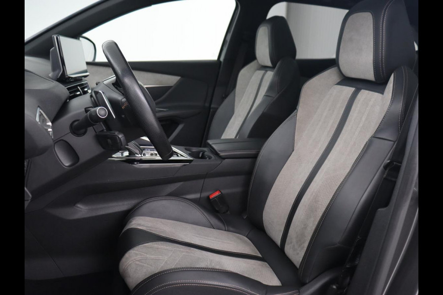 Peugeot 3008 1.6 HYbrid 225 GT | Panoramadak | Trekhaak | Stoelverwarming | Adaptive cruise | Camera | Leder/Alcantara | Focal Sound | Navigatie | Keyless | Full LED | PHEV | Plug In