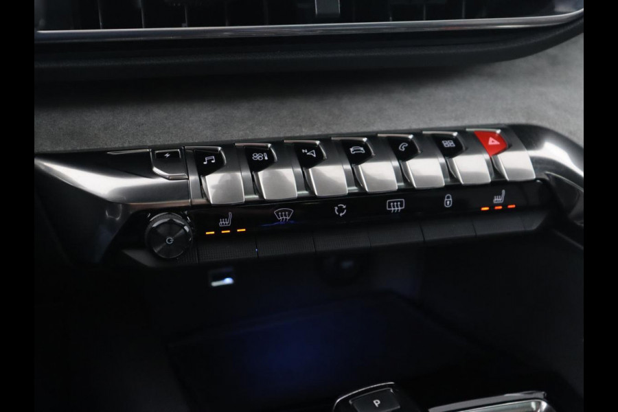 Peugeot 3008 1.6 HYbrid 225 GT | Panoramadak | Trekhaak | Stoelverwarming | Adaptive cruise | Camera | Leder/Alcantara | Focal Sound | Navigatie | Keyless | Full LED | PHEV | Plug In