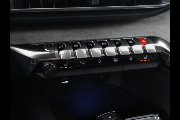 Peugeot 3008 1.6 HYbrid 225 GT | Panoramadak | Trekhaak | Stoelverwarming | Adaptive cruise | Camera | Leder/Alcantara | Focal Sound | Navigatie | Keyless | Full LED | PHEV | Plug In