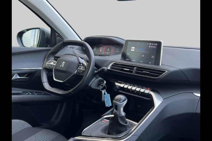 Peugeot 5008 1.2 PureTech Blue Lease Executive | 7-zitter |