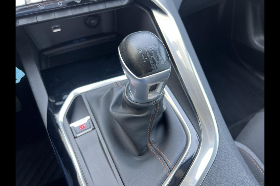 Peugeot 5008 1.2 PureTech Blue Lease Executive | 7-zitter |