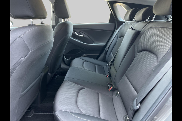 Hyundai i30 1.4 T-GDI Comfort | Afneembare Trekhaak | Unieke kmstand!