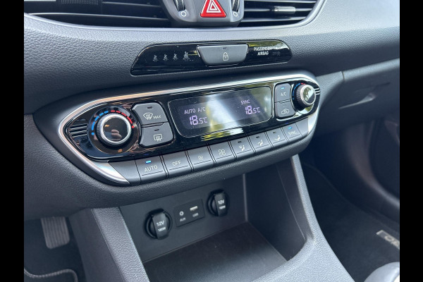 Hyundai i30 1.4 T-GDI Comfort | Afneembare Trekhaak | Unieke kmstand!