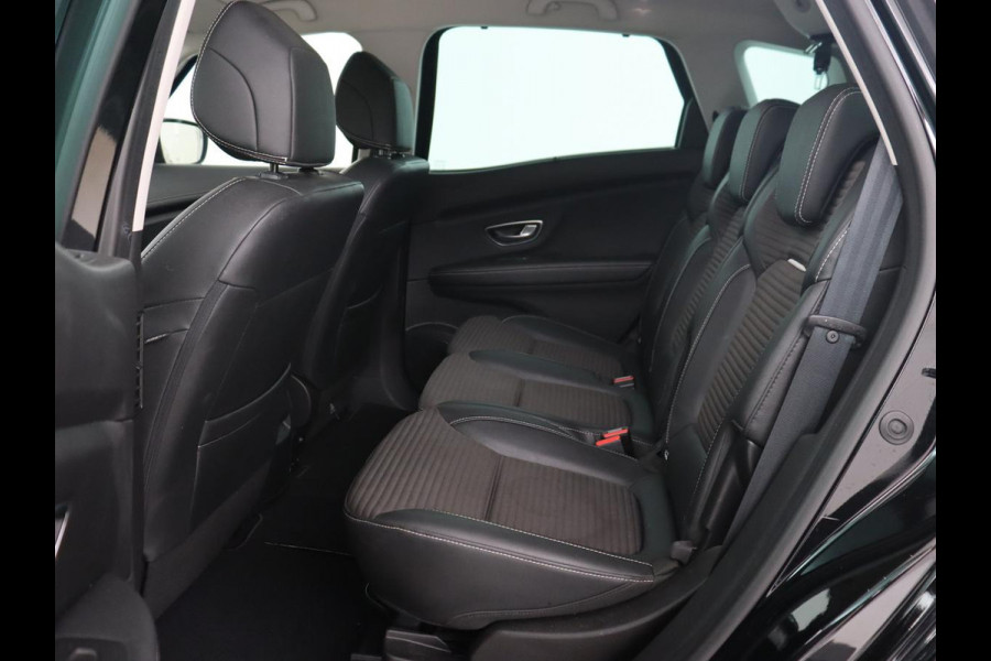 Renault Scénic 1.3 TCe Intens | 55.700km NAP | Trekhaak | Camera | Carplay | Navigatie | Park Assist | Half leder | Two-Tone Kleur | Climate control | Keyless | Cruise control | Parkeerhulp
