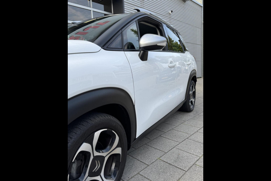 Citroën C3 Aircross 1.2 PureTech Shine - Navigatie / Apple CarPlay I Airco I LED I PDC / Achteruitrij camera I Dealer onderhouden