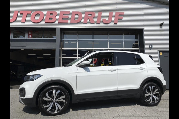 Volkswagen T-Cross 1.0 TSI Life - Apple CarPlay / Navigatie Airco I PDC I I Sport velgen I Veiligheid pakket I Dealer onderhouden