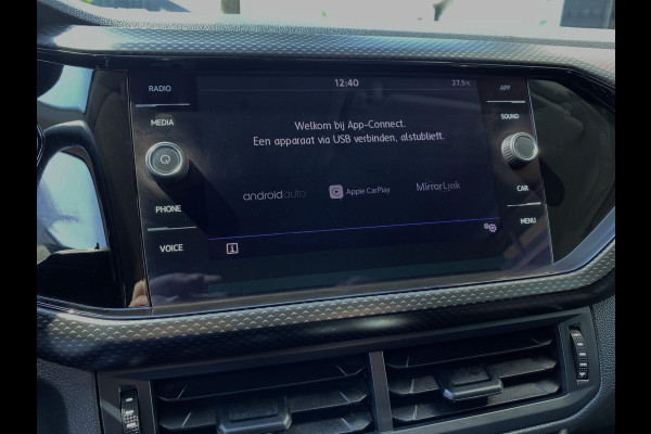 Volkswagen T-Cross 1.0 TSI Life - Apple CarPlay / Navigatie Airco I PDC I I Sport velgen I Veiligheid pakket I Dealer onderhouden