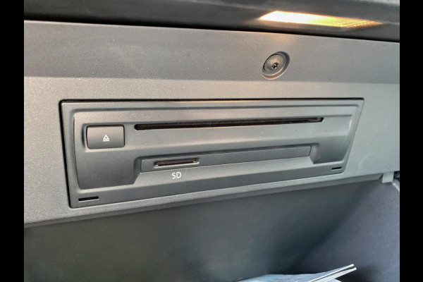 Volkswagen T-Cross 1.0 TSI Life - Apple CarPlay / Navigatie Airco I PDC I I Sport velgen I Veiligheid pakket I Dealer onderhouden