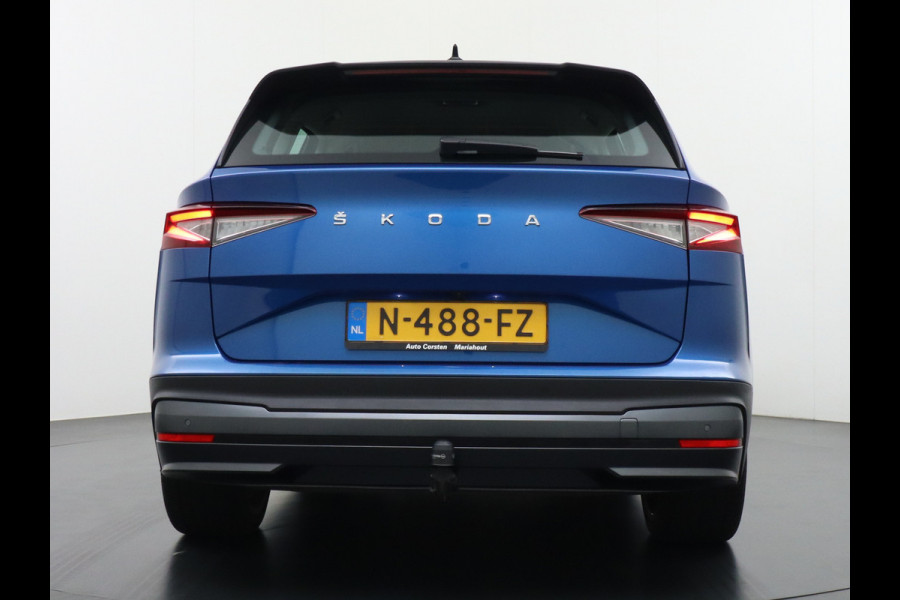 Škoda ENYAQ iV 80 204pk AUT. LEER Camera Adaptive-cruise+Stop/Go Head-Up Display Trekhaak Apple Carplay Android Auto Smartlink Adap.Cruise 21"  Spoorwisselassistent Verkeersborddetectie Sproeiers verwarmd Stoelen v/a verwarmd Grote Accu! Trekhaaksyst elektrisch Wegklapbaar. 1.000KG Trekgewicht! Zeer Compleet €56.000,- nieuw Grootste Actieradius/accu pakket.