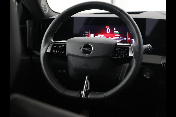 Opel Astra 1.6 Turbo Plug In Hybrid Ultimate | Panoramadak | Head-Up | 360 Camera | Stoel & stuurverwarming | Carplay | Adaptive cruise | AG Stoel | Carplay | 18'' lichtmetalen velgen | PHEV