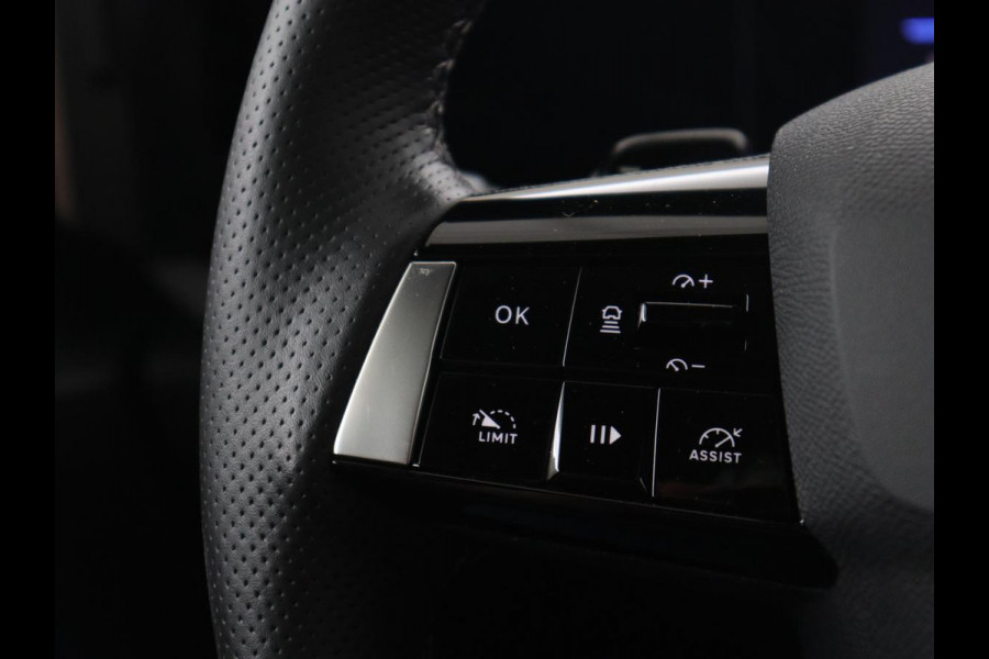 Opel Astra 1.6 Turbo Plug In Hybrid Ultimate | Panoramadak | Head-Up | 360 Camera | Stoel & stuurverwarming | Carplay | Adaptive cruise | AG Stoel | Carplay | 18'' lichtmetalen velgen | PHEV