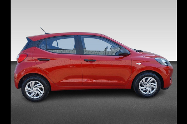 Hyundai i10 1.0 Comfort VAN: €21.690 VOOR: €19.190