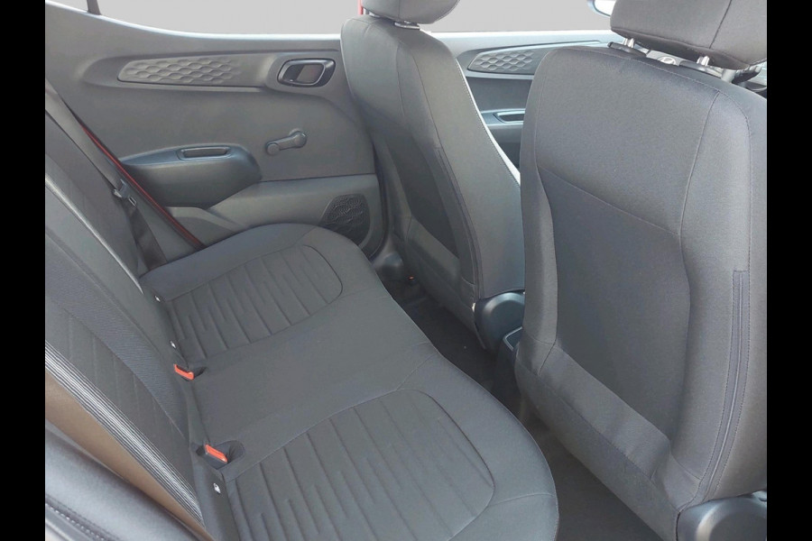 Hyundai i10 1.0 Comfort VAN: €21.690 VOOR: €19.190