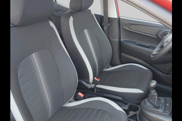 Hyundai i10 1.0 Comfort VAN: €21.690 VOOR: €19.190