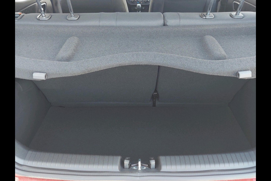 Hyundai i10 1.0 Comfort VAN: €21.690 VOOR: €19.190