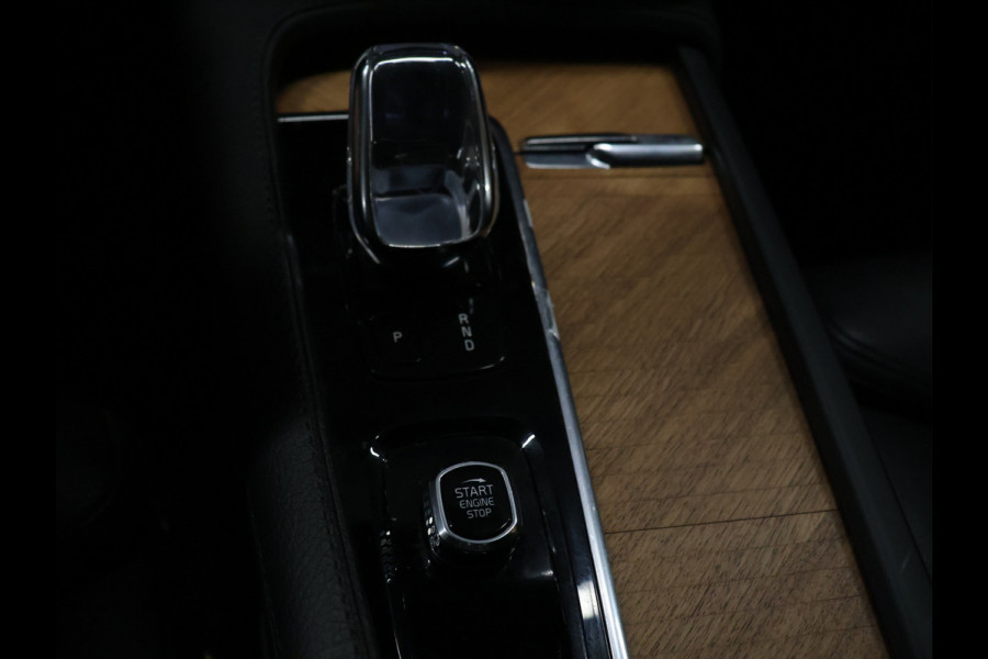 Volvo XC90 2.0 T8 Recharge AWD Inscription [TREKHAAK, MEMORY SEATS, ADAPTIVE CRUISE CONTROL, SCHUIFKANTELDAK, 360+ CAMERA, STOEL- EN STUURVERWARMING, HARMAN/KARDON, NIEUWSTAAT]