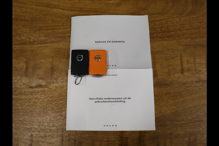 Volvo XC90 2.0 T8 Recharge AWD Inscription [TREKHAAK, MEMORY SEATS, ADAPTIVE CRUISE CONTROL, SCHUIFKANTELDAK, 360+ CAMERA, STOEL- EN STUURVERWARMING, HARMAN/KARDON, NIEUWSTAAT]