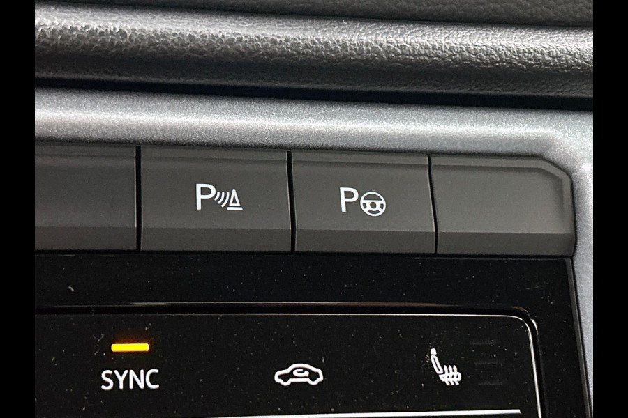 Volkswagen T-Roc Cabrio 1.0 TSI GOAL AD-CRUISE CAMERA NAVI