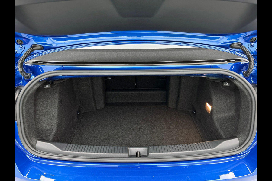 Volkswagen T-Roc Cabrio 1.0 TSI GOAL AD-CRUISE CAMERA NAVI