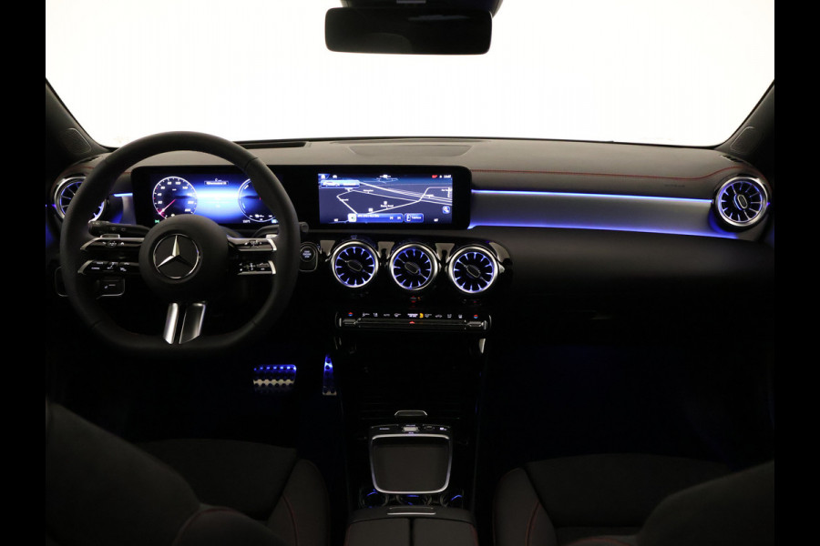 Mercedes-Benz CLA-Klasse Shooting Brake 250 e Star Edition AMG Line | Trekhaak | Nightpakket | Antidiefstalpakket GUARD 360° Plus | Parkeerpakket met 360°-camera | Multi spaaks lichtmetalen velgen | EASY PACK achterklep | KEYLESS GO-comfortpakket | Smartphone integratie |