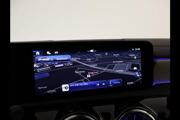 Mercedes-Benz CLA-Klasse Shooting Brake 250 e Star Edition AMG Line | Trekhaak | Nightpakket | Antidiefstalpakket GUARD 360° Plus | Parkeerpakket met 360°-camera | Multi spaaks lichtmetalen velgen | EASY PACK achterklep | KEYLESS GO-comfortpakket | Smartphone integratie |