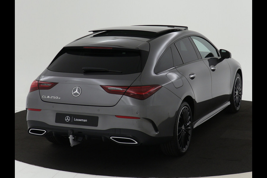 Mercedes-Benz CLA-Klasse Shooting Brake 250 e Star Edition AMG Line | Trekhaak | Nightpakket | Antidiefstalpakket GUARD 360° Plus | Parkeerpakket met 360°-camera | Multi spaaks lichtmetalen velgen | EASY PACK achterklep | KEYLESS GO-comfortpakket | Smartphone integratie |
