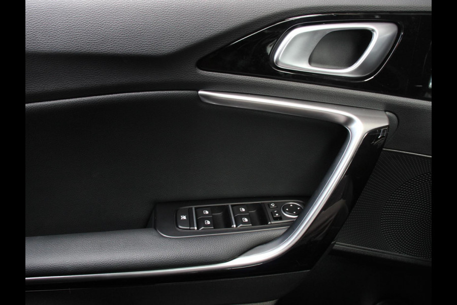 Kia Xceed 1.6 GDi PHEV DynamicLine | Navigatie | Camera | Climate Control | Cruise control adaptive | Lane assist | Lichtmetalen Velgen | Stoelverwarming