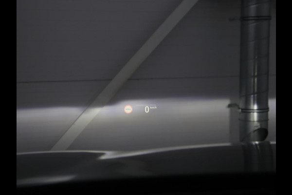 BMW 5 Serie 530e Luxury Line | Panoramadak | Adaptive cruise | Leder | Massage | Head-Up | LaserLight | Carplay | Sfeerverlichting | Keyless | Navigatie | Achterbankverwarming | PHEV | Plug In