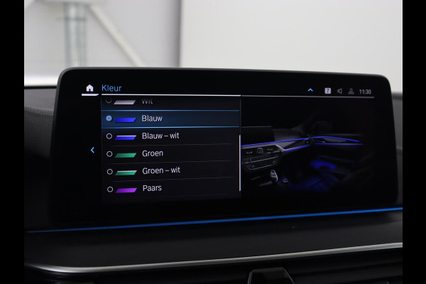 BMW 5 Serie 530e Luxury Line | Panoramadak | Adaptive cruise | Leder | Massage | Head-Up | LaserLight | Carplay | Sfeerverlichting | Keyless | Navigatie | Achterbankverwarming | PHEV | Plug In