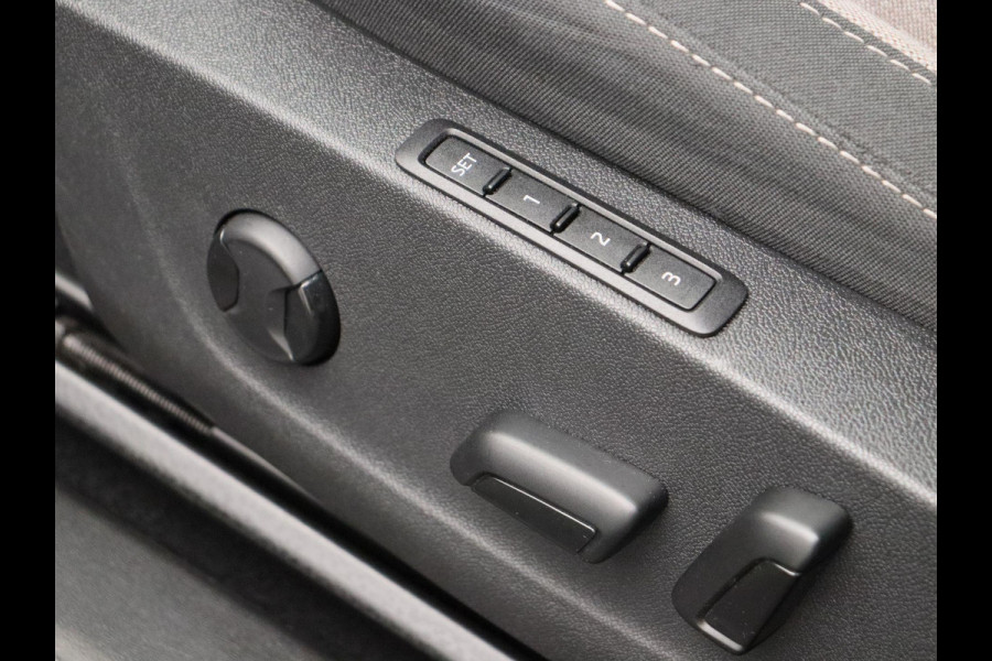 Škoda ENYAQ iV 80 GROTE ACCU Origineel NL Apple/Carplay Camera