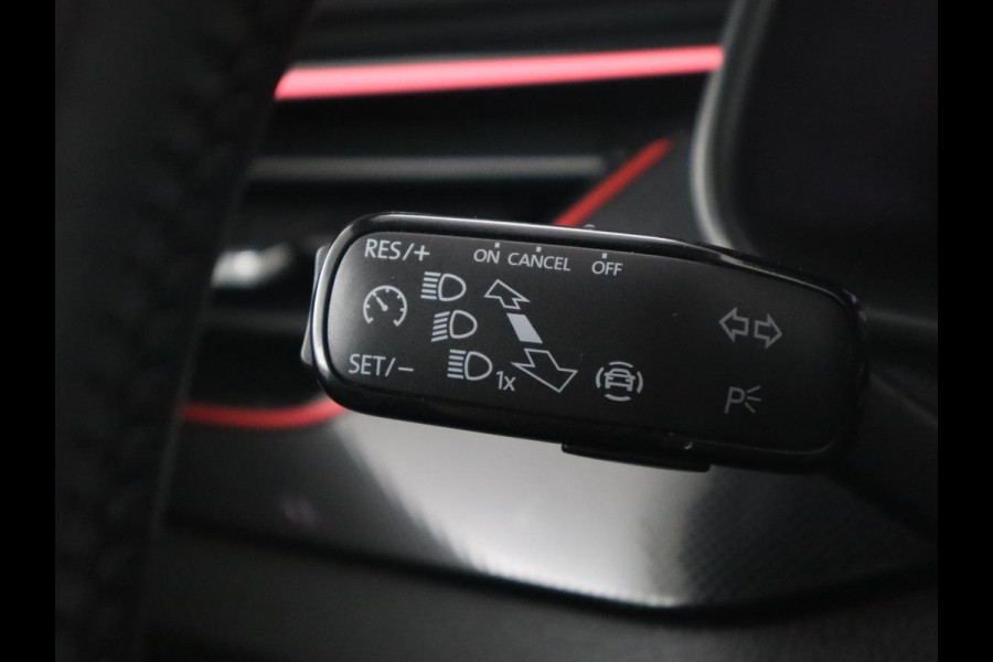 Škoda SCALA 1.0 TSI Sport | Stoelverwarming | Camera | Climate control | Carplay | Full LED | Cruise control | Parkeerhulp