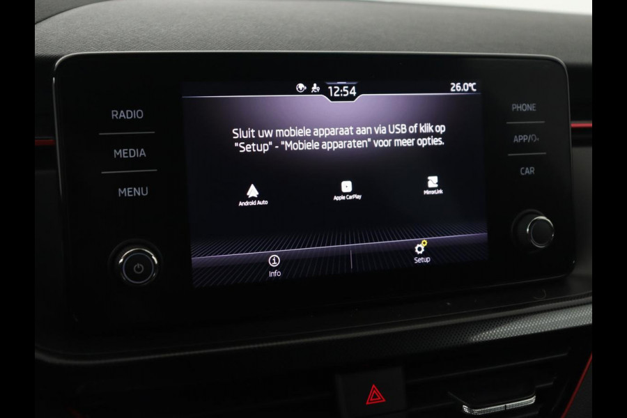 Škoda SCALA 1.0 TSI Sport | Stoelverwarming | Camera | Climate control | Carplay | Full LED | Cruise control | Parkeerhulp