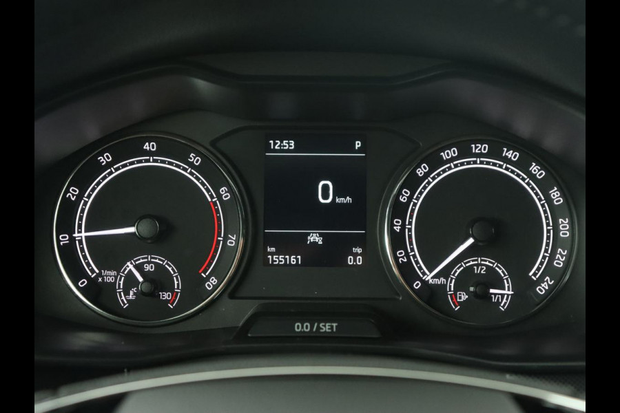 Škoda SCALA 1.0 TSI Sport | Stoelverwarming | Camera | Climate control | Carplay | Full LED | Cruise control | Parkeerhulp