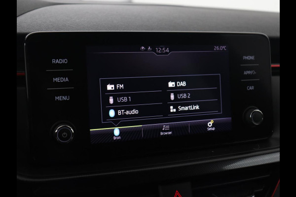 Škoda SCALA 1.0 TSI Sport | Stoelverwarming | Camera | Climate control | Carplay | Full LED | Cruise control | Parkeerhulp