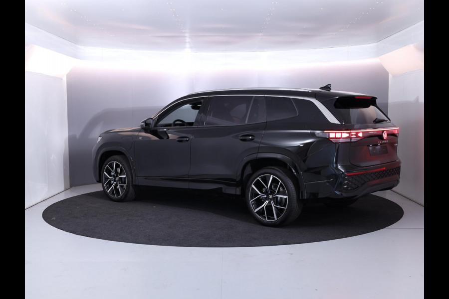Volkswagen Tayron R-Line-Edition 1.5 eHybrid 200 kW / 272 pk SUV 6 v