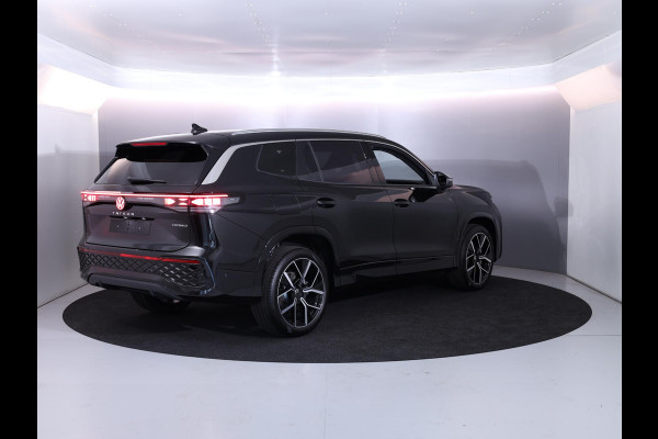 Volkswagen Tayron R-Line-Edition 1.5 eHybrid 200 kW / 272 pk SUV 6 v