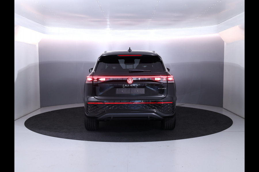 Volkswagen Tayron R-Line-Edition 1.5 eHybrid 200 kW / 272 pk SUV 6 v