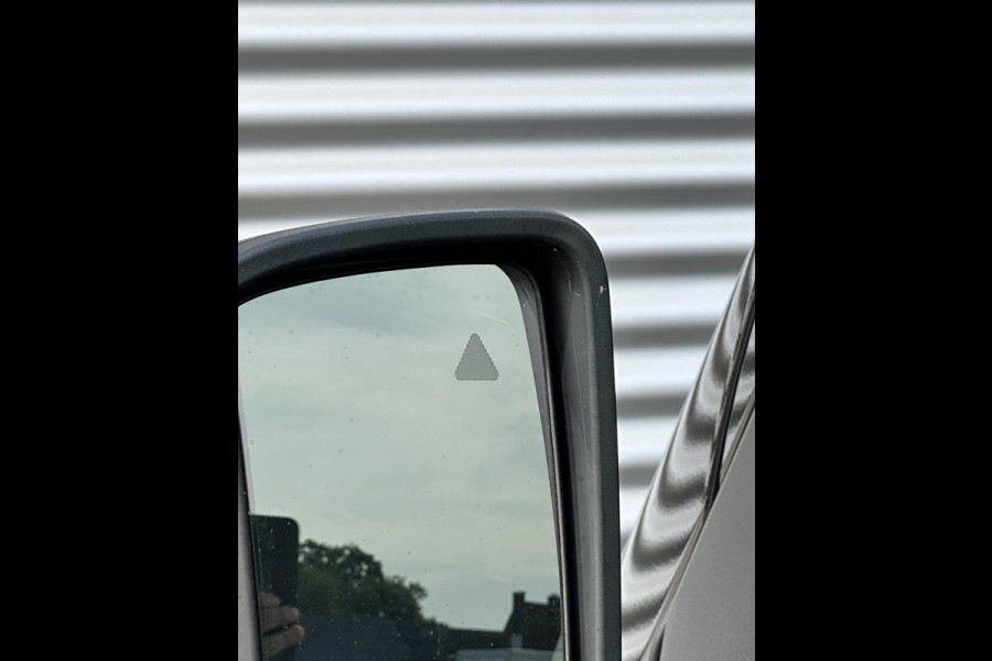Mercedes-Benz Sprinter 317 CDI L2 Automaat|LED|MBUX|170pk NIEUW BPM VRIJ