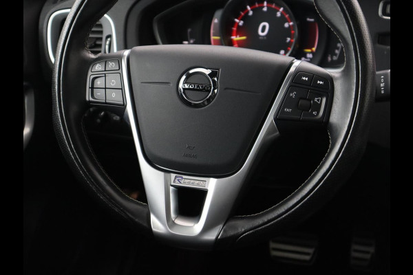 Volvo V40 1.5 T3 Polar+ Sport | Panoramadak | Stoelverwarming | Camera | Full LED | Navigatie | Park Assist | Harman/Kardon | Keyless | R Design