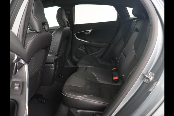 Volvo V40 1.5 T3 Polar+ Sport | Panoramadak | Stoelverwarming | Camera | Full LED | Navigatie | Park Assist | Harman/Kardon | Keyless | R Design