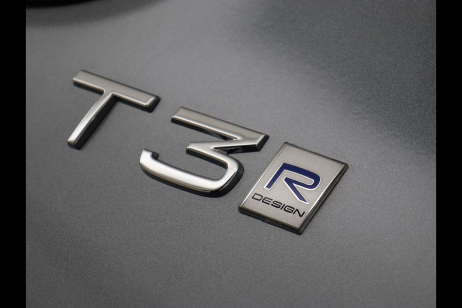Volvo V40 1.5 T3 Polar+ Sport | Panoramadak | Stoelverwarming | Camera | Full LED | Navigatie | Park Assist | Harman/Kardon | Keyless | R Design