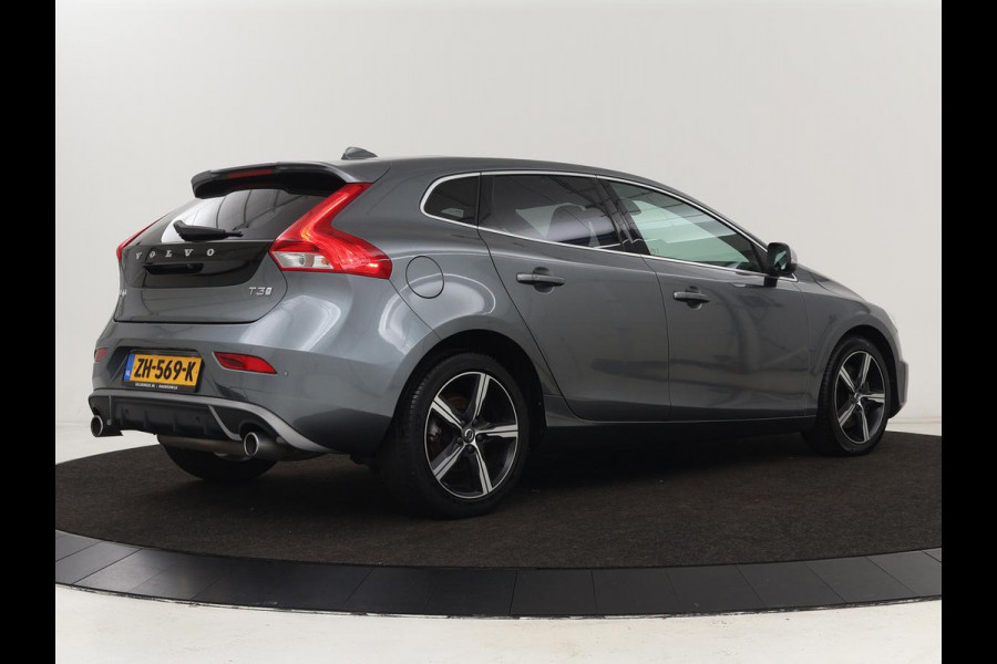 Volvo V40 1.5 T3 Polar+ Sport | Panoramadak | Stoelverwarming | Camera | Full LED | Navigatie | Park Assist | Harman/Kardon | Keyless | R Design