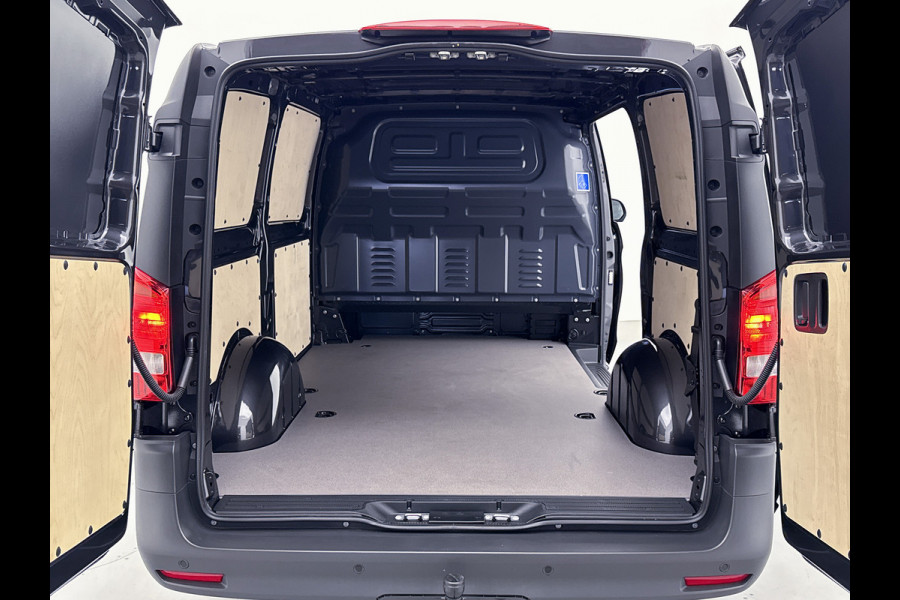 Mercedes-Benz Vito 116 CDI L2 PRO 24 Maanden Certified Garantie Trekhaak 2.5t Multibeam Led Achteruitrijcamera Parkeersonseren Cruise Control Betim