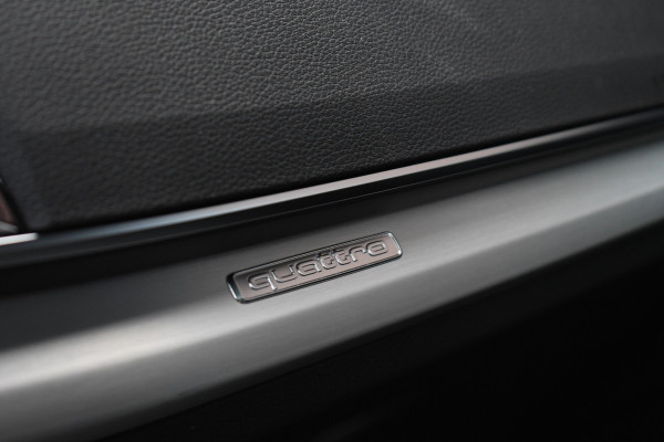 Audi Q5 55 TFSI e S Edition Pano Luchtv Trekh ACC HUD B&O 21inch