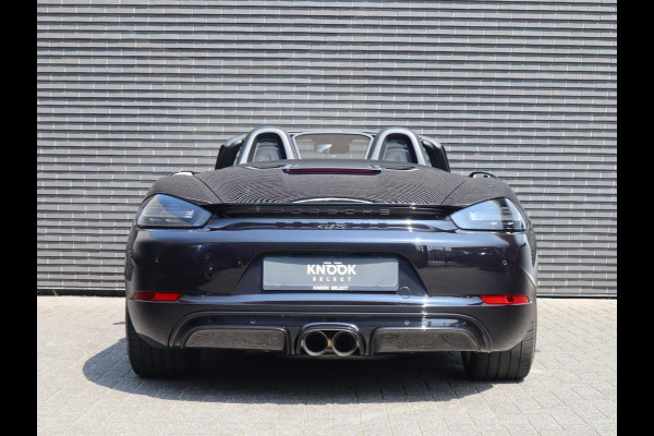 Porsche 718 Boxster GTS 2.5