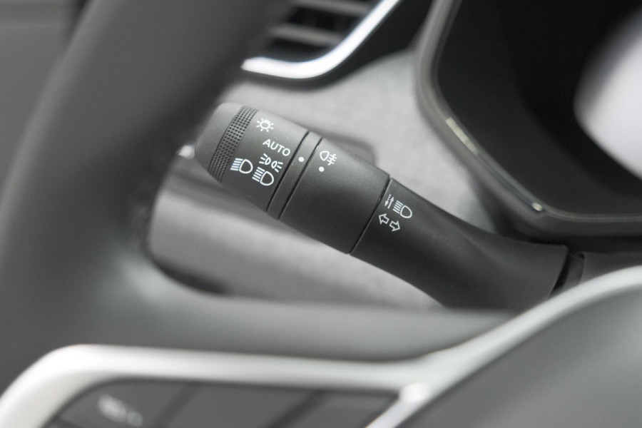 Renault Clio TCe 90 Evolution | Camera | Navigatie | Apple Carplay | Parkeersensoren | Stoelverwarming