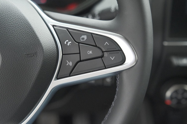 Renault Clio TCe 90 Evolution | Camera | Navigatie | Apple Carplay | Parkeersensoren | Stoelverwarming